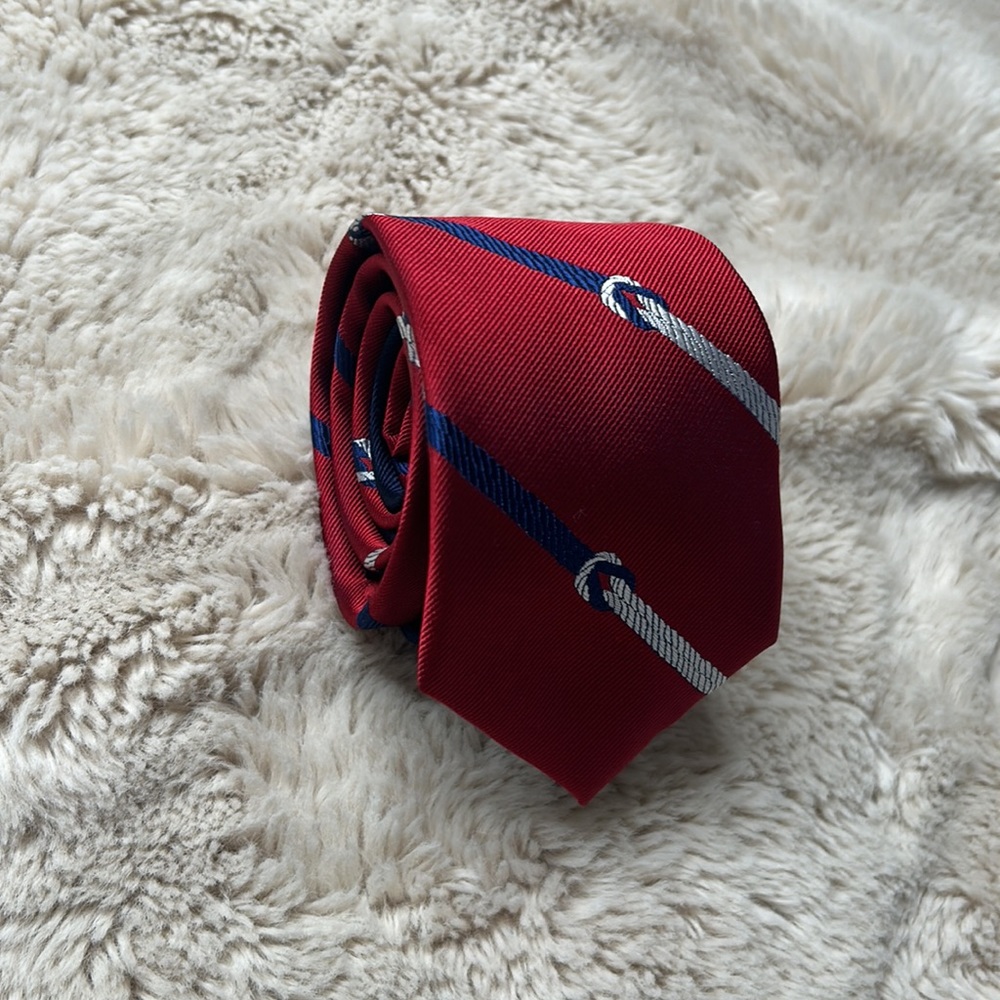 Tommy Hilfiger tie